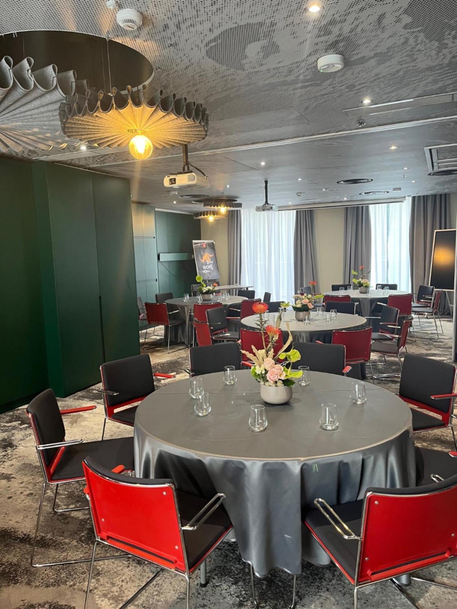 Hotel Ibis Bucharest Politehnica Zewnętrze zdjęcie