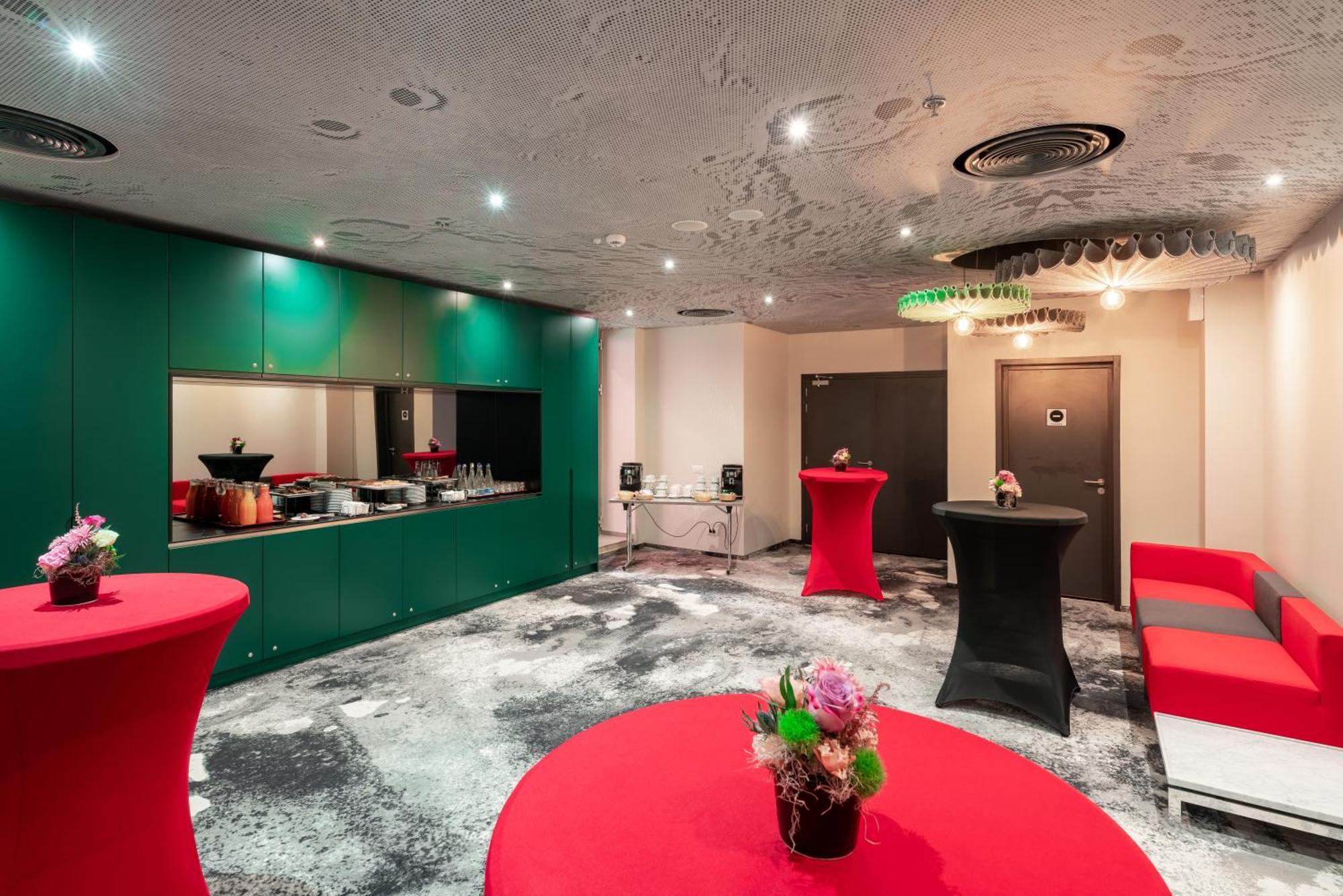 Hotel Ibis Bucharest Politehnica Zewnętrze zdjęcie